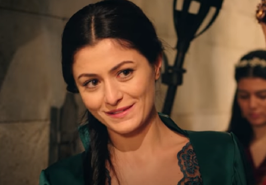 Кадр из сериала "Великолепный век"