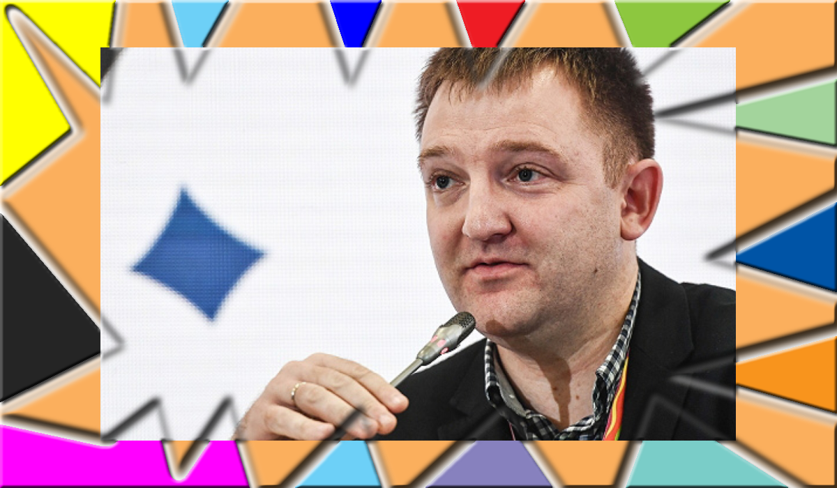 фото Евгения Новоженина РИА, коллаж автора