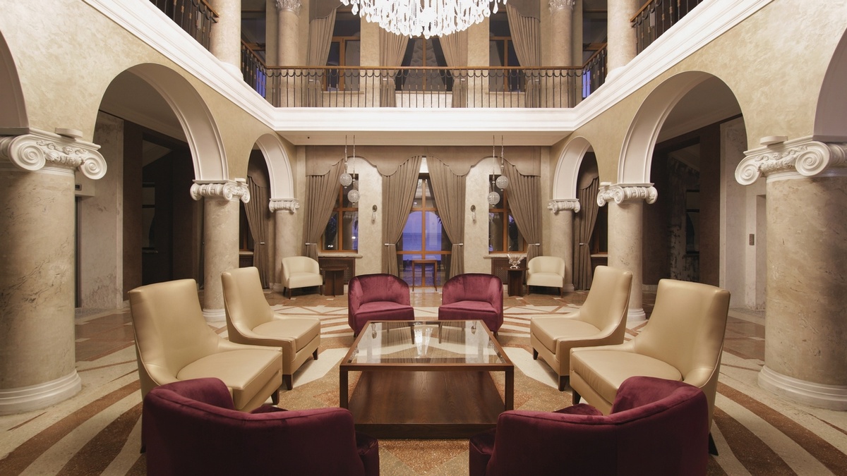 внутренний интерьер,все очень дорого,круто,современно.