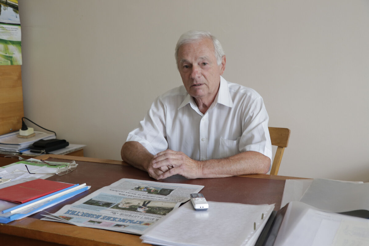 В. Рябов связывает нынешние катаклизмы с глобальным потеплением (фото: В. Гусев)