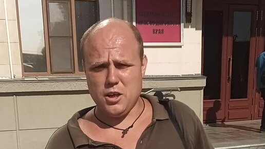 Вася приехал. Вася приехал. В любой непонятной ситуации звони руслану. Баклажан я русский. К гнездилову приехала мама.