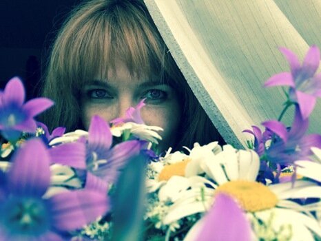 Повидала мир.