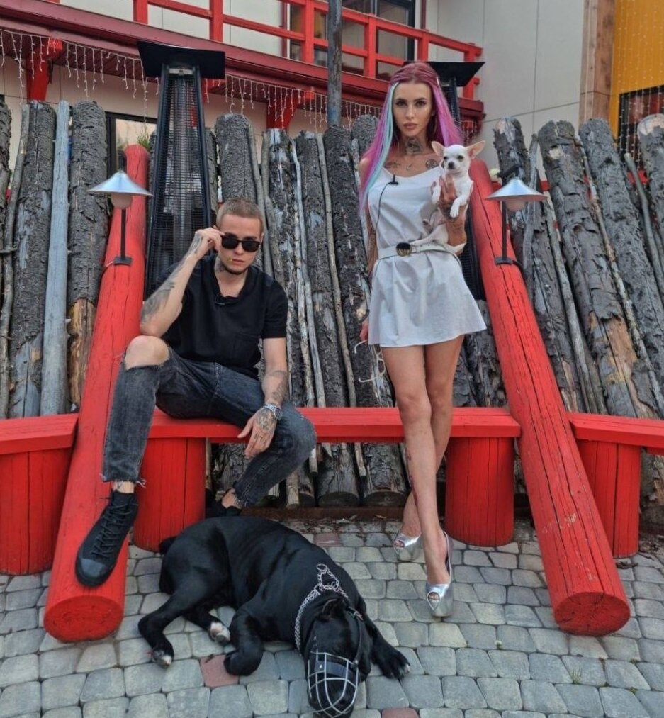 Максим Колесников, Клава Безверхова (фото из Telegram)