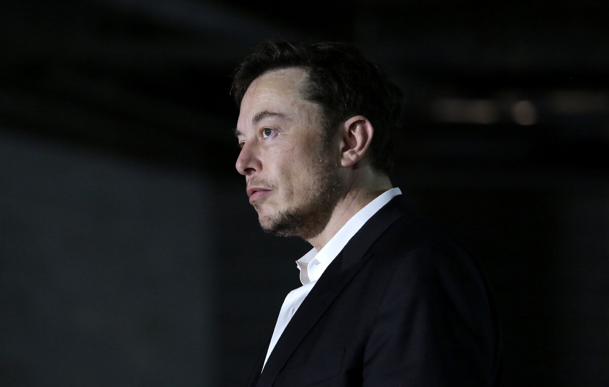    Илон Маск  Joshua Lott/Getty Images