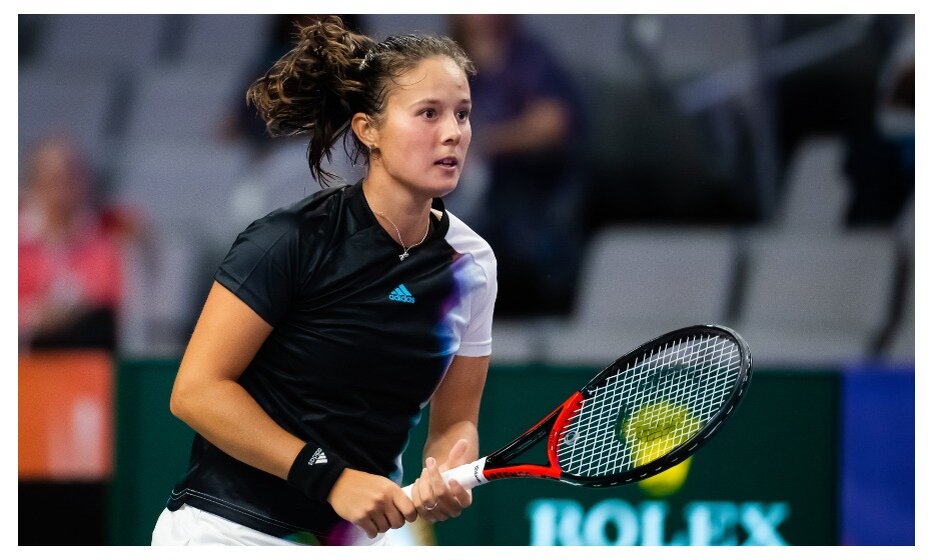    Касаткина добилась первой победы на Итоговом турнире WTA. Фото: Global Look Press