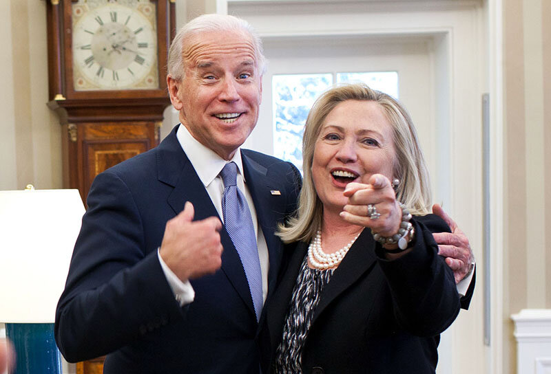 Веселая команда. Дж.Байден и Х.Клинтон.