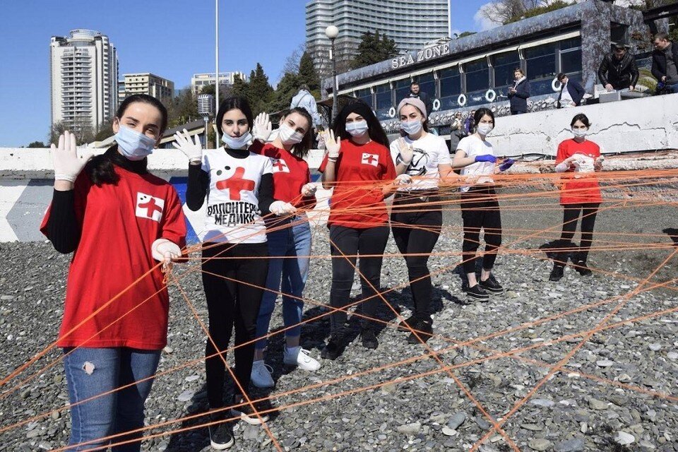     Мэр Сочи пожелал счастья, здоровья и успехов. Фото: администрация курорта