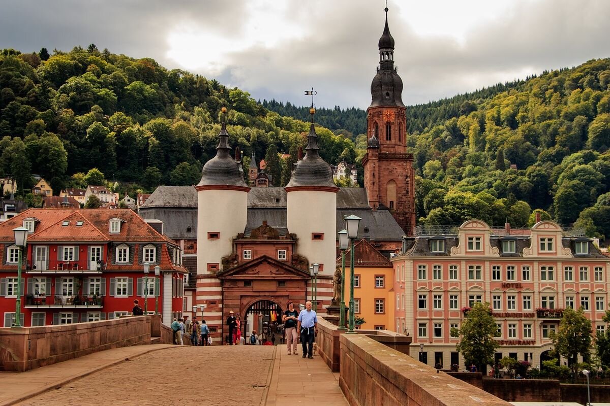 Гейдельберг. Город Хайдельберг. Heidelberg Германия. Heidelberg Neckar Германия. Гейдельбергский замок Гейдельберг.