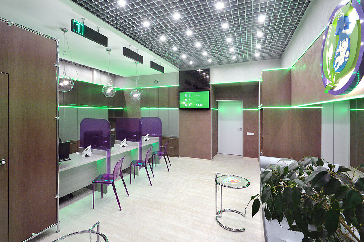 В нашей практике не было мебельных фасадов из ЛДСП в частном интерьере, но есть общественные: http://ilikestudio.ru/opc