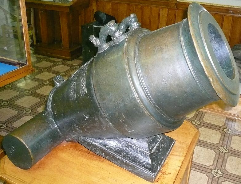 https://ru.wikipedia.org/wiki/%D0%A4%D0%B0%D0%B9%D0%BB:Mortira1727.jpg