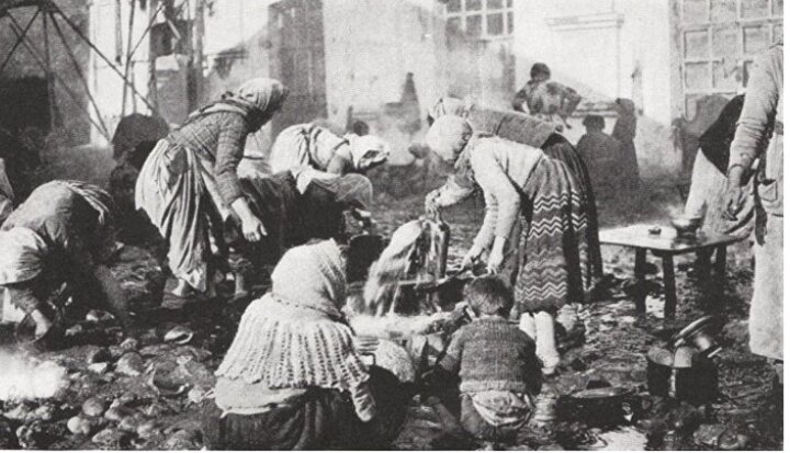 Беженцы в лагере