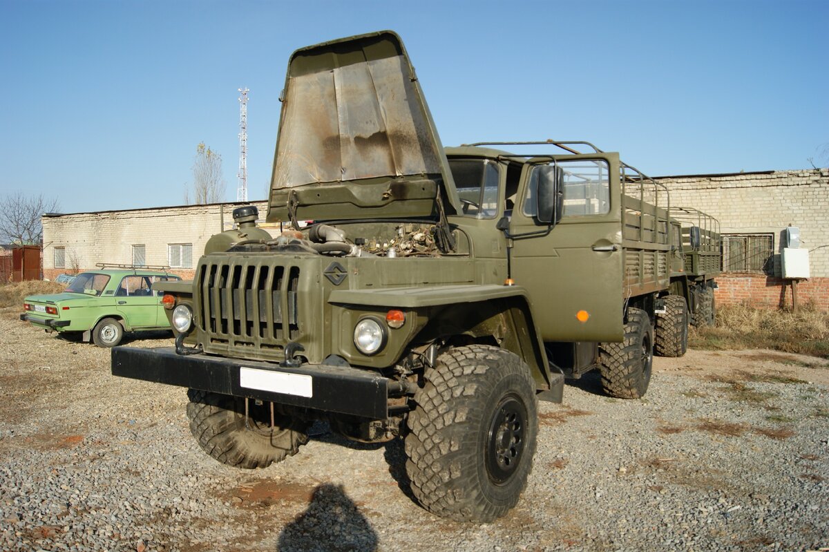 Военный Урал-43206 списанный с воинской части, детальный обзор автомобиля  отслужившего свой срок службы на погранзаставе | МЕХВОД | Дзен