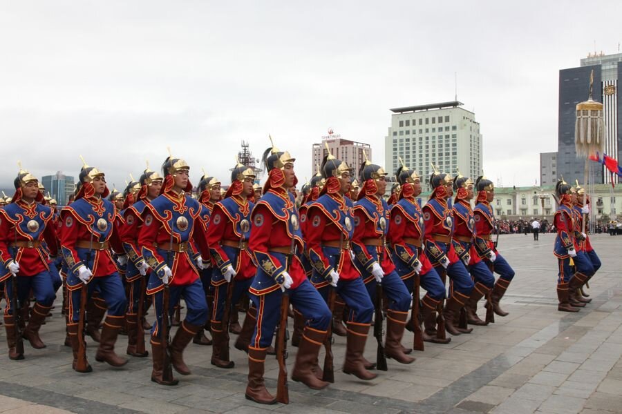 Военный парад в Улан-Баторе. Источник: яндекс-картинки