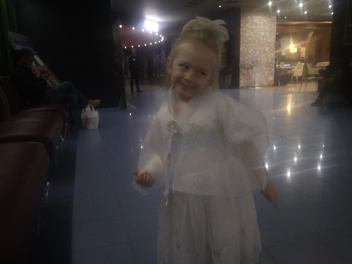 Красота в нарядном платье!