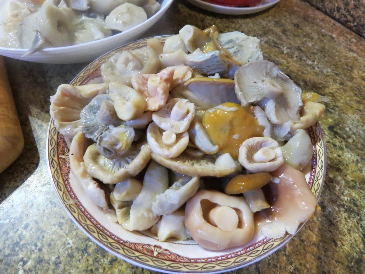 И соленые - тоже.