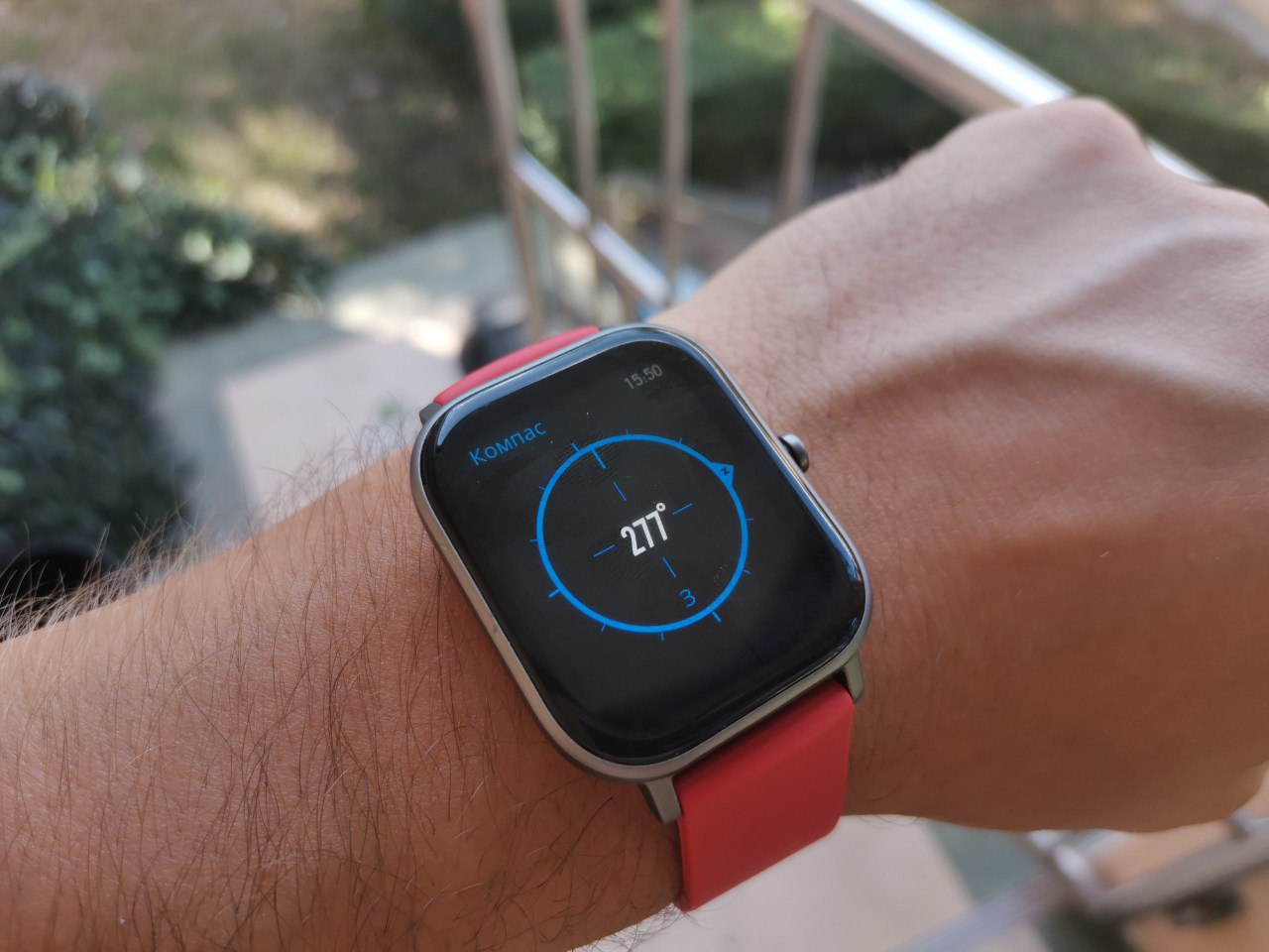 Amazfit pop 3s. Amazfit GTS 2e Honor watch Fit. Amazfit GTS 3 на руке. Amazfit Bio 3. Самые большие Amazfit.