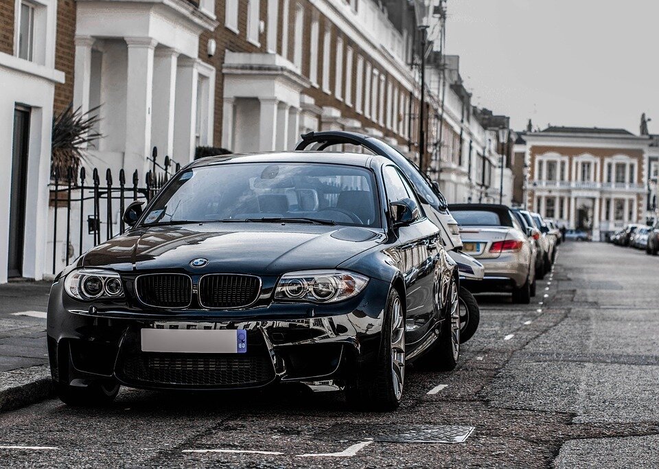 Очень стильный и не устаревающий дизайн.