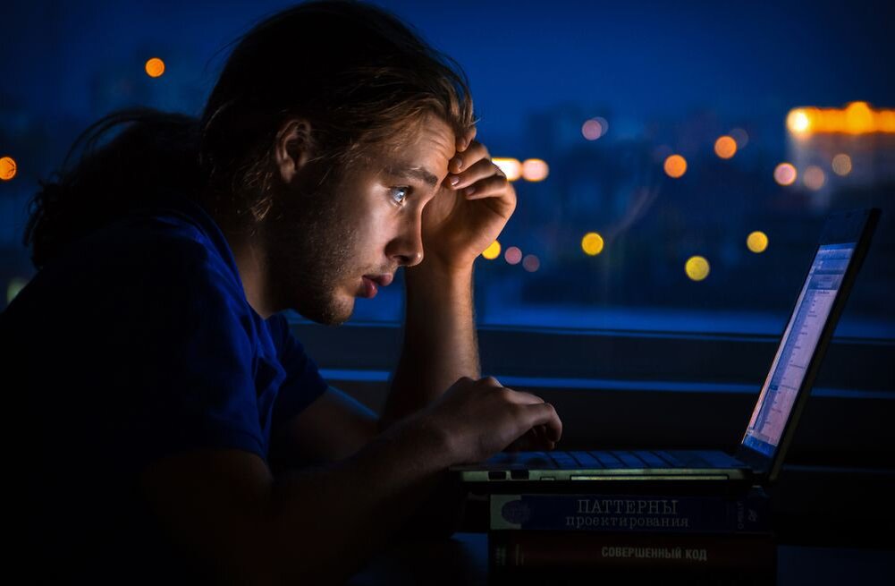 Многие из вас знакомы с достоинствами программиста. Их всего три, и разумеется это: лень, нетерпеливость и гордыня.