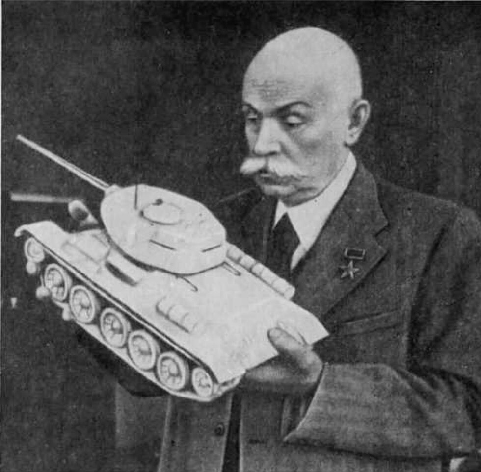 Евгений Патон