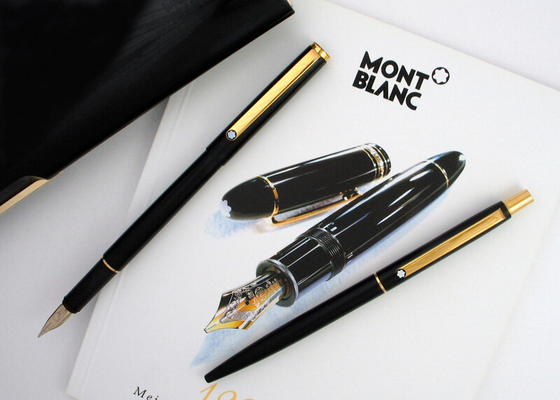 Перьевая ручка Montblanc / фото с сайта HaroldLtd.ru