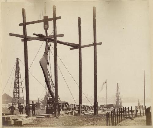 Закладка киля . Май 1885 г.