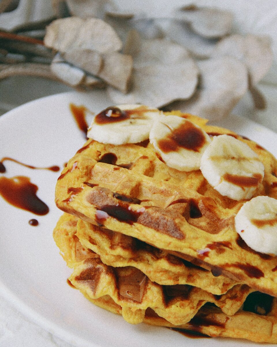 Любовь к моркови в выпечке- крепчает! Получаются очень нежными,вы никогда бы и не подумали, что в составе есть морковь!