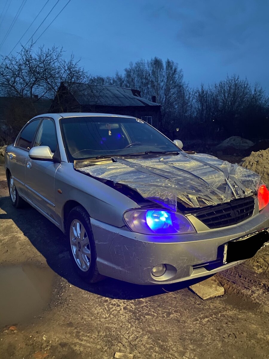 Если Ваш автомобиль выглядит так, то объяснений требовать не стоит