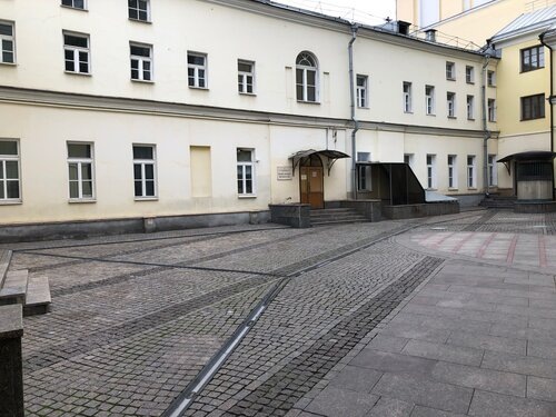 Большая Никитская ул., д.3 (вид со двора)