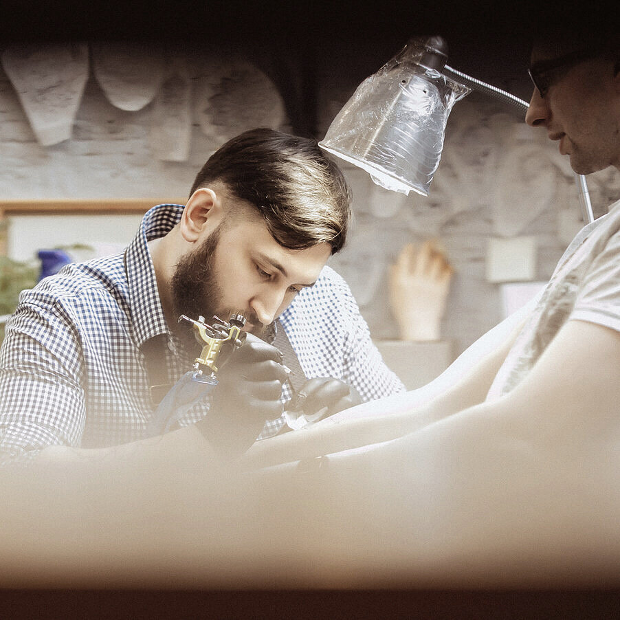 Источник мо инстаграм https://www.instagram.com/valerakottattoo/