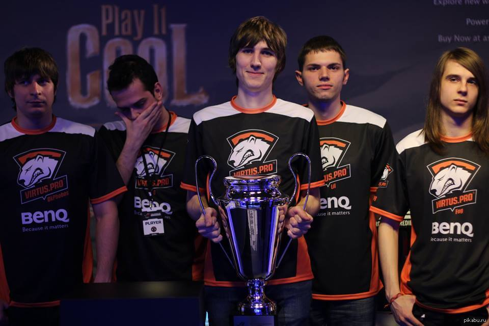 Игроки виртус про. Ti5 Virtus Pro. Команда Виртус про дота 2. Команда ВП дота 2.