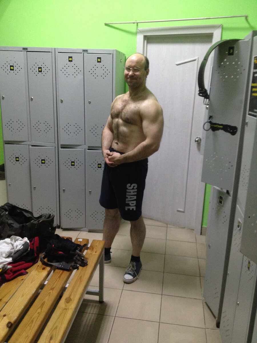 текущая форма (после травмы спины), 86кг, только креатин и кофеин