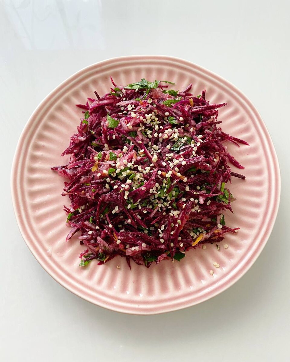 Салат из фиолетовой моркови