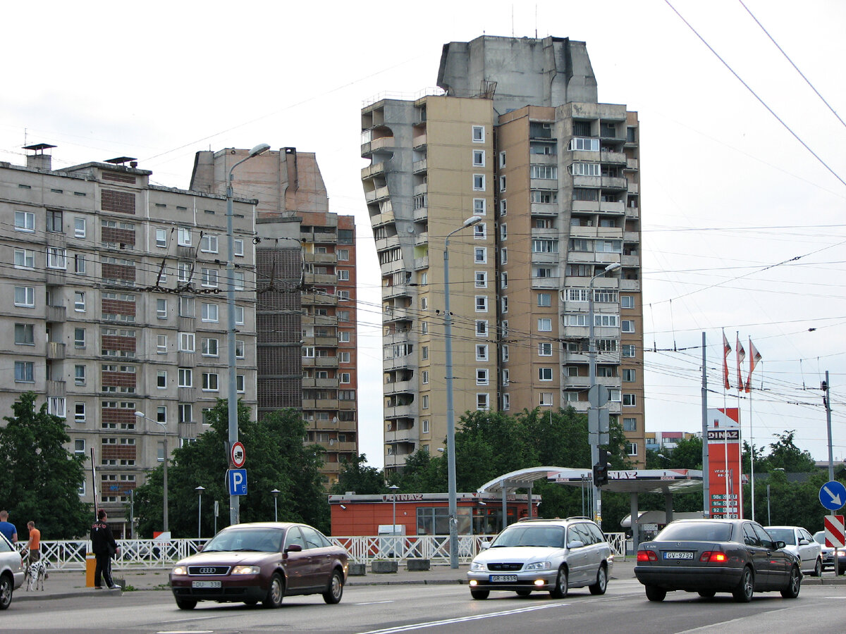 Пурвциемс Дома советской постройки. https://commons.wikimedia.org/wiki/File:Purvciems