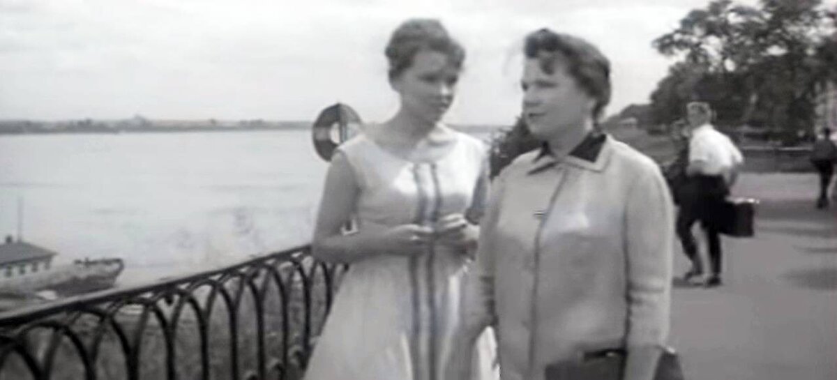 кадр из фильма "Женщины"