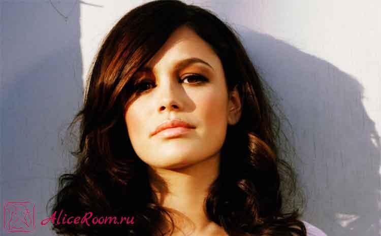 Организованный уход за пушистыми волосами