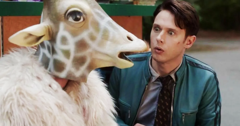 Кадр из сериала "Детективное агентство Дирка Джентли" 