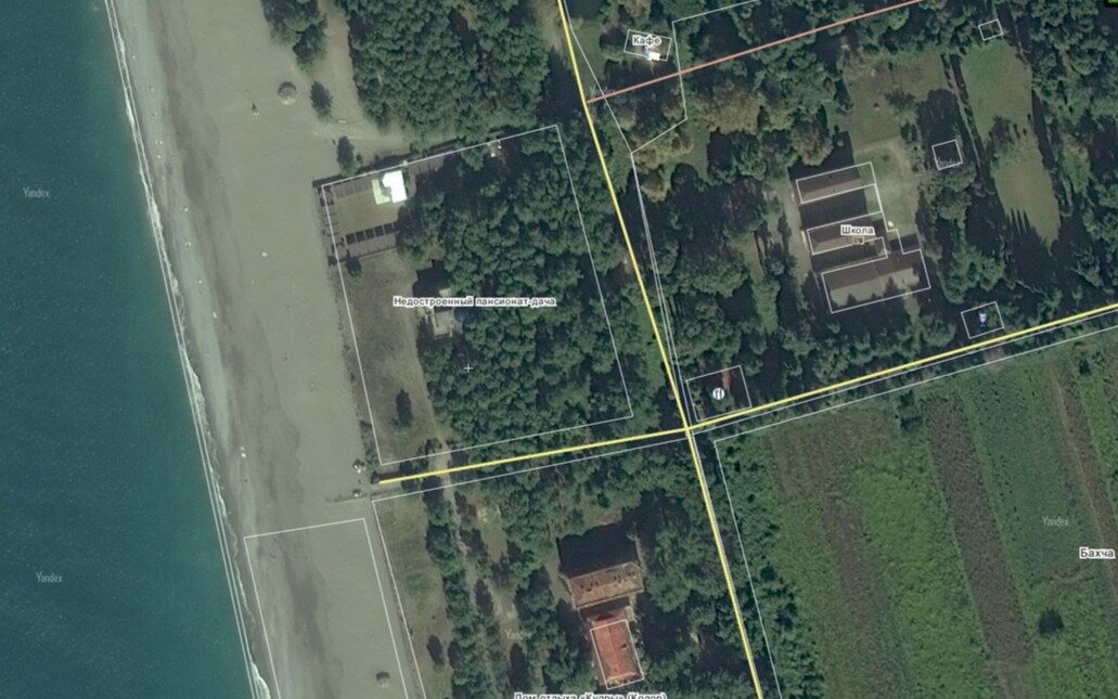                                       Снимок местности на спутниковых картах.   