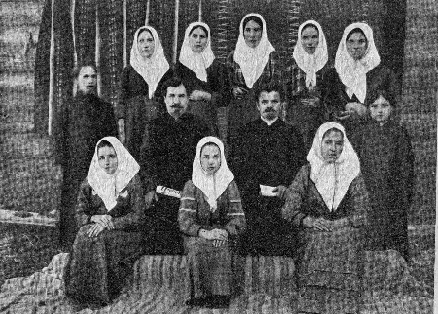 Любительский старообрядческий хор. Село Чертень, 1912 год.