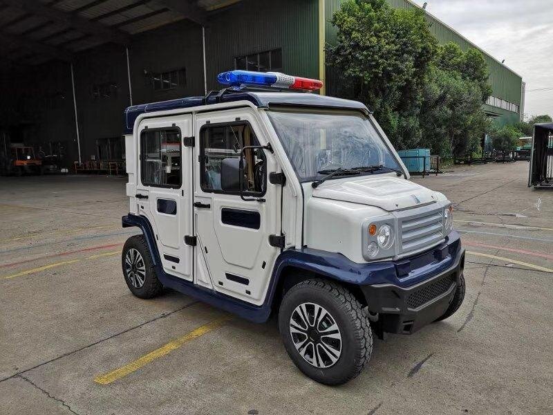 Запас хода на одном заряде батареек, 110 км, скорость до 40 км*ч., расход энергии от обычной бытовой розетки 25 руб на 100 км. 