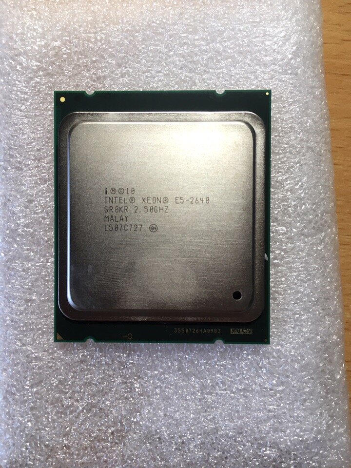 Intel xeon e5 2640v2. Процессор Intel Xeon e5-2640. Intel Xeon e5 2640. Процессор Xeon e5 2640. Интел ксеон е5 2640.