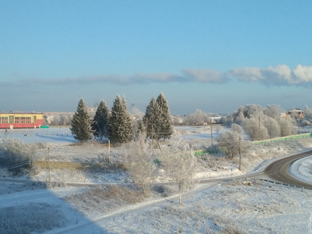 Приятный морозный пейзаж вам)))