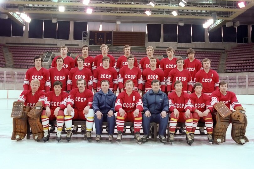 Красная Машина Тихонова (Яндекс картинки)