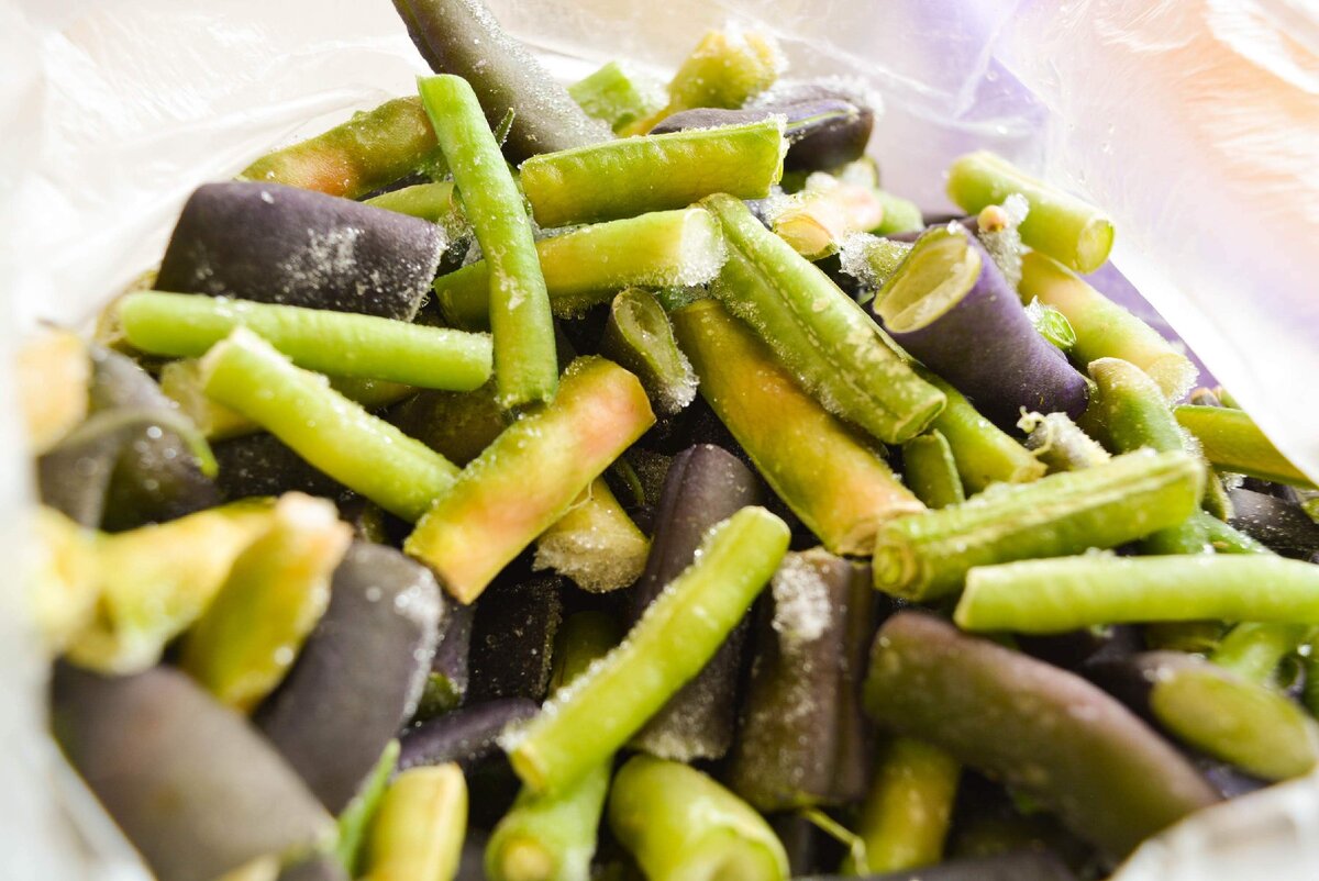 Замороженные овощи с соевым соусом. Блюда из замороженных овощей. Салат из замороженных овощей. Замороженные овощи в мультиварке. Что можно приготовить из замороженных овощей.