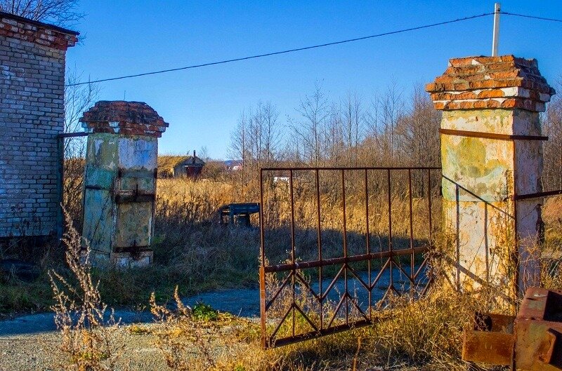 Бывшая ракетная база дальних бомбардировщиков-ракетоносцев ТОФ при авиабазе 