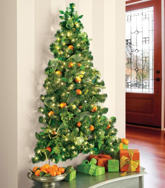 Фото: ny.4banket.ru/wp-content/uploads/2013/12/Elka-na-stenu-svoimi-rukami3-1.jpg