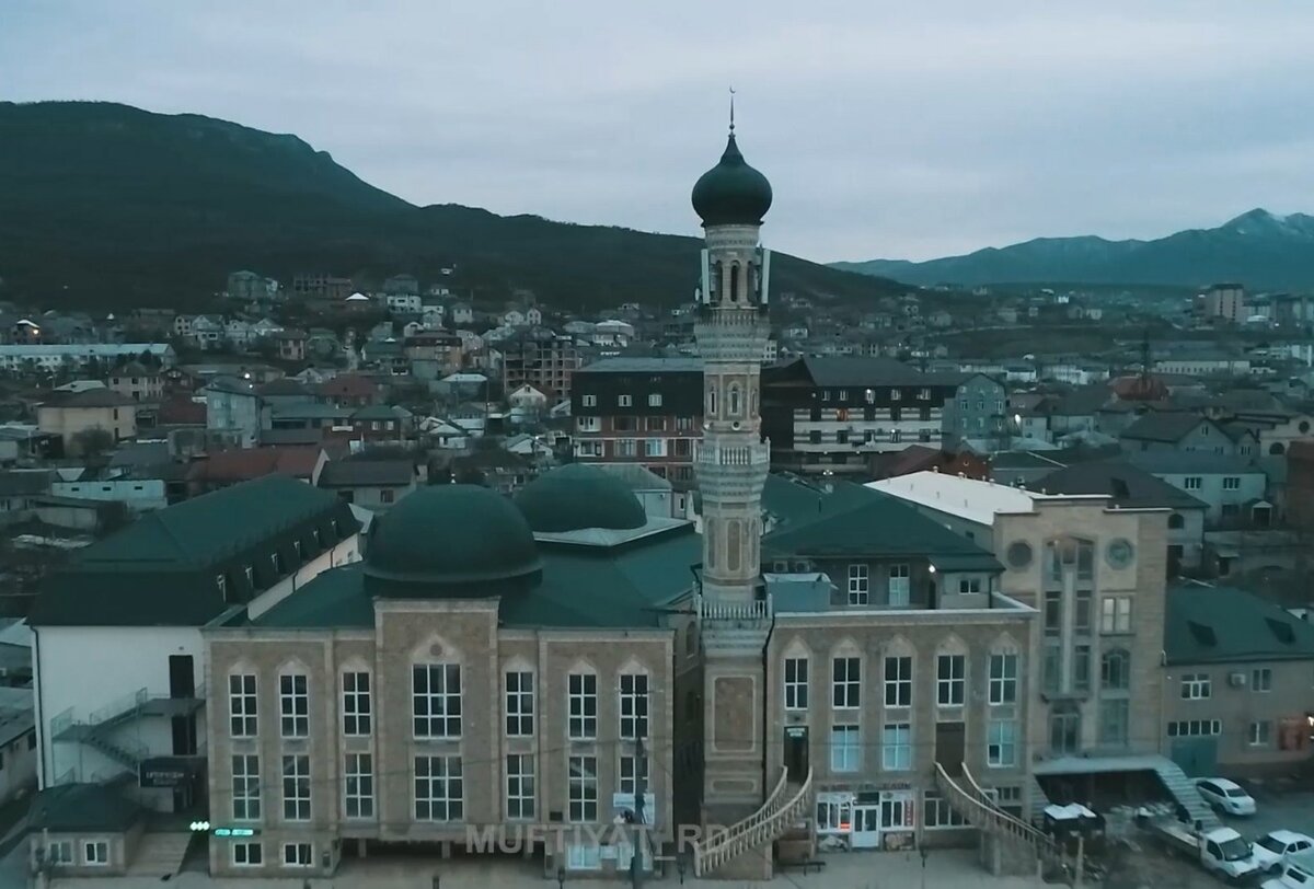 МЕЧЕТЬ ИМЕНИ ИМАМА ШАМИЛЯ