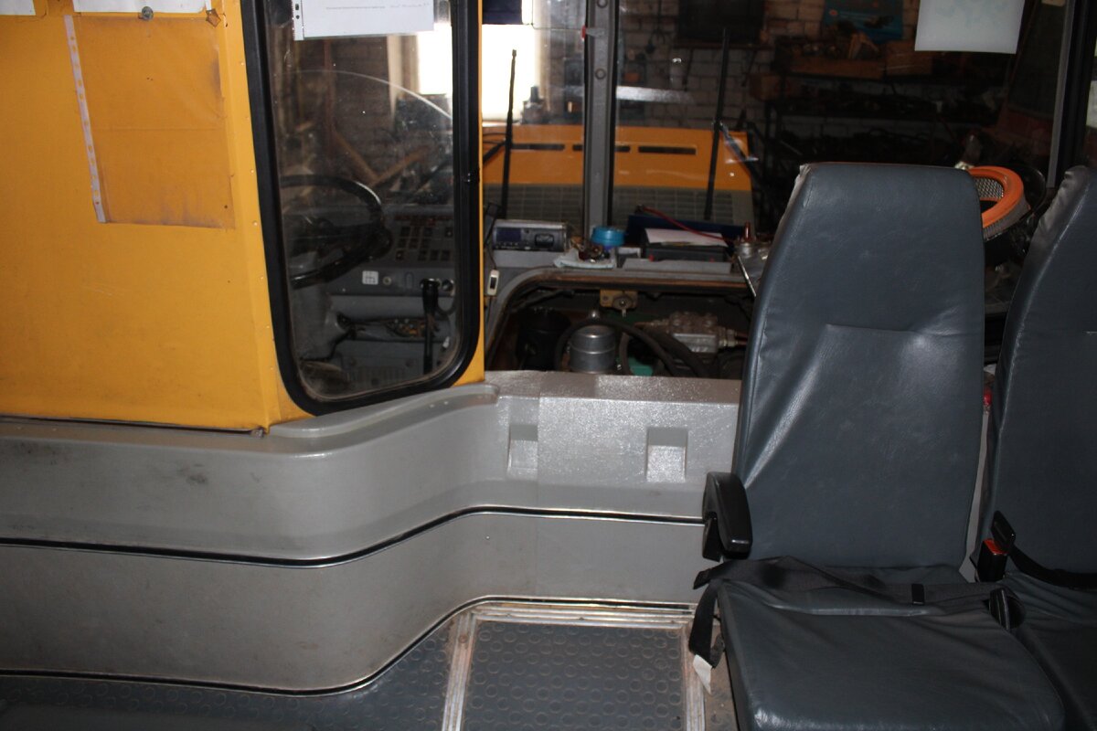 в салоне автобуса