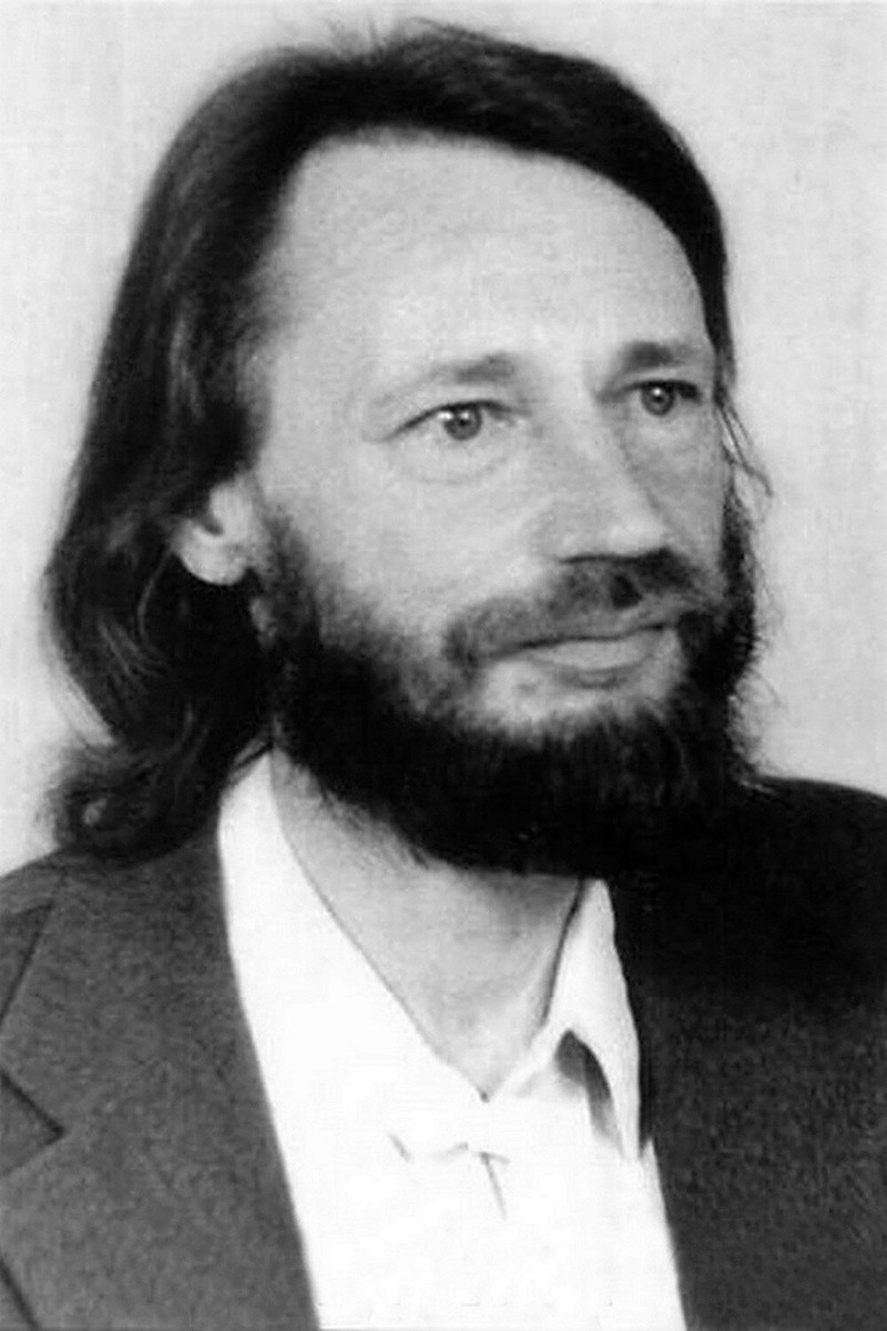 Поэт Константин Васильев.