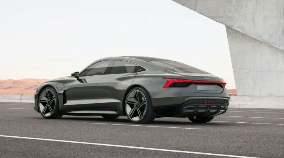 Картинка взята с сайта https://www.caradvice.com.au/707850/audi-e-tron-gt-concept-2/