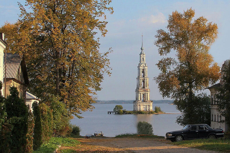 Калязин тверская область фото Фрески затопленного в Калязине Троице-Макарьева монастыря покажут в апреле 2020 